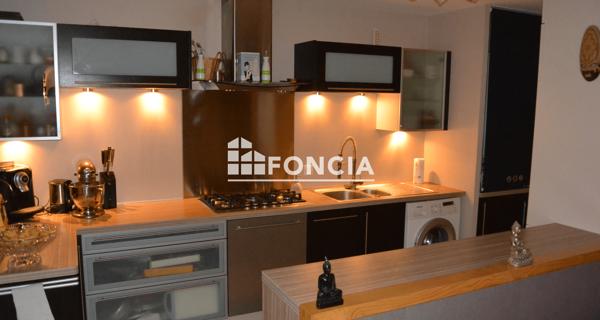 À vendre Appartement 4 pièces 94 m² - Ornex 01210