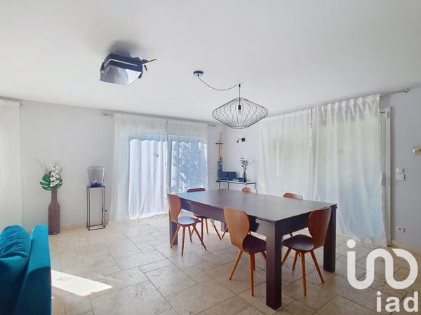 Maison à vendre 8 pièces 220 m² Saint-André-les-Alpes