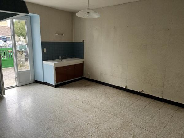 Maison à vendre |  Mauzé-sur-le-Mignon |  5 pièces | 129 m²