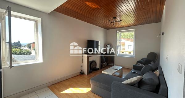Location Appartement 5 pièces 77.39 m² - Limony 07340