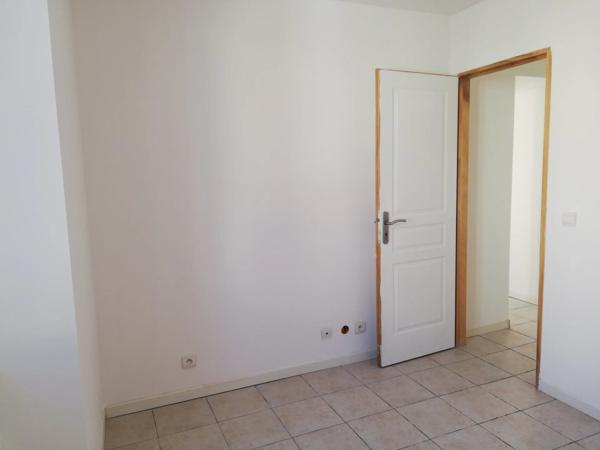 Location Appartement 2 pièces 38 m2 à Pourrières