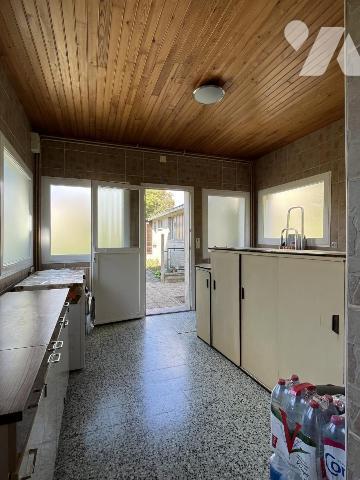 Beau potentiel, maison familiale + bâtiments secteur pont de VAUX (3556 m2)