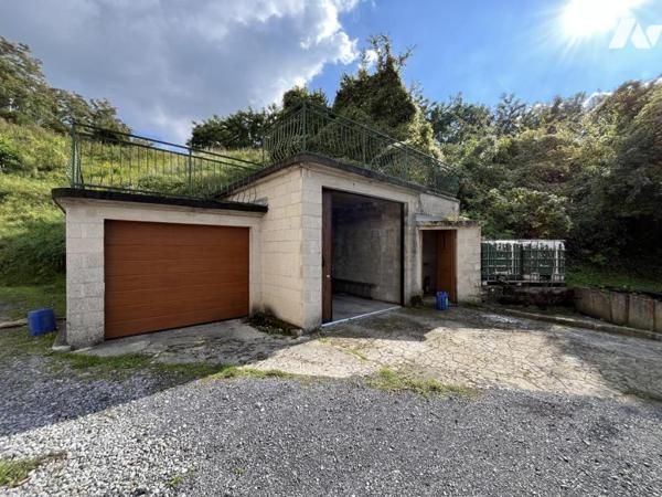 Beau potentiel, maison familiale + bâtiments secteur pont de VAUX (3556 m2)