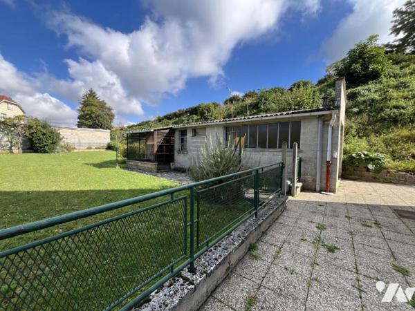 Beau potentiel, maison familiale + bâtiments secteur pont de VAUX (3556 m2)