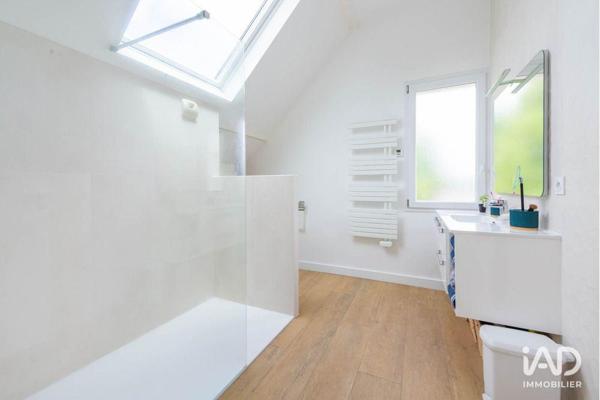 Maison à vendre 5 pièces 136 m² L'Étang-la-Ville
