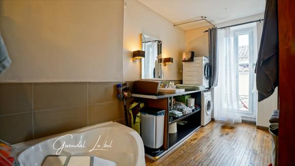 Immeuble de 3 appartements NIMES (30)