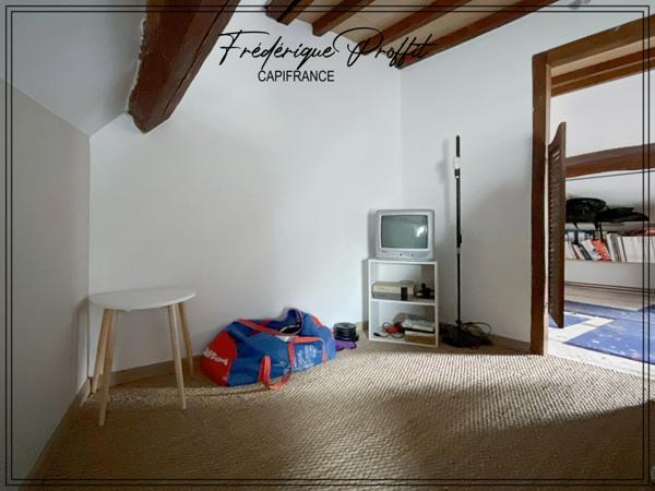 Charmante Maison de ville en pierre de 121 m2