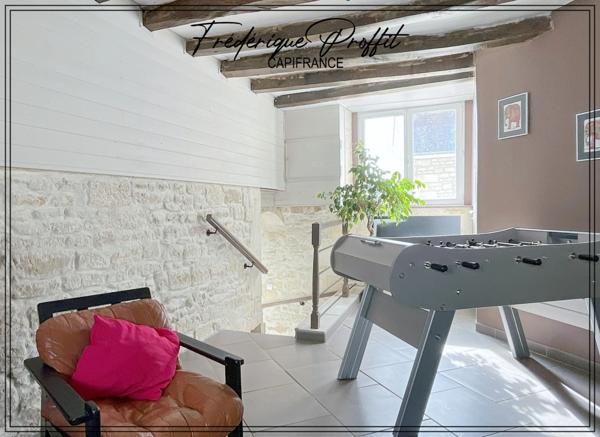 Charmante Maison de ville en pierre de 121 m2