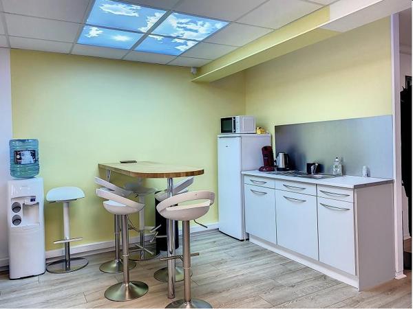 Bureau à Louer à MARLY 2150 €
