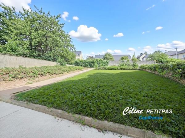 Terrain constructible à vendre de 350 m² IFFENDIC (35)