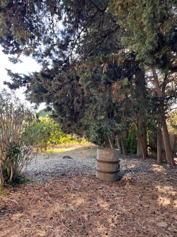 ALLAUCH --AUBAGNENS - MAISON DE CARACTERE A RENOVER