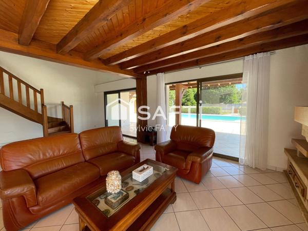 Maison T6 - piscine - garage 95 m² - grande parcelle