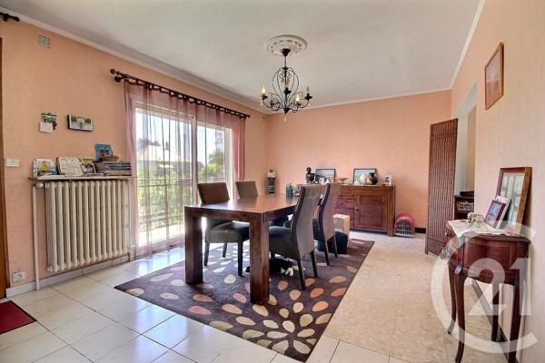 Maison à vendre  5 pièces - 101 m 2   LA CHAUSSEE ST VICTOR  - 41