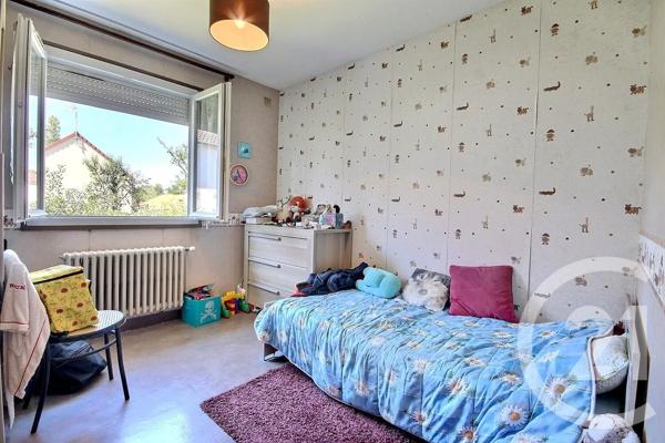 Maison à vendre  5 pièces - 101 m 2   LA CHAUSSEE ST VICTOR  - 41