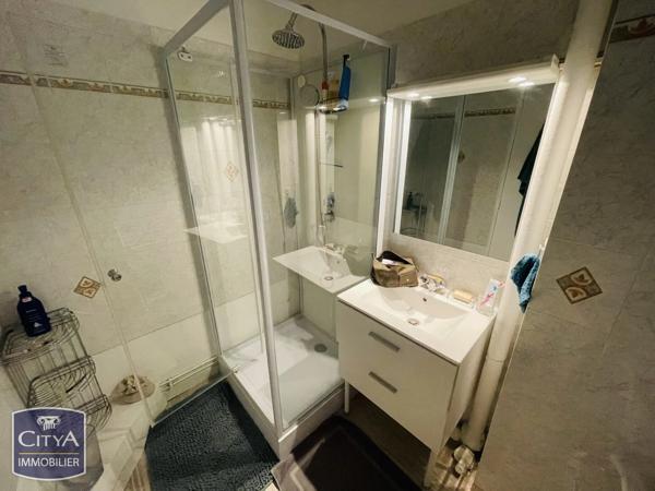 Appartement à vendre 3 pièces 63.97m² Châteauroux (36000)