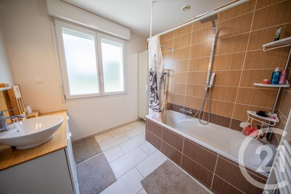 Maison à vendre  6 pièces - 128,57 m2 LE TAILLAN MEDOC - 33