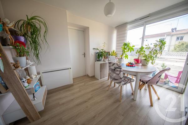 Maison à vendre  6 pièces - 128,57 m2 LE TAILLAN MEDOC - 33