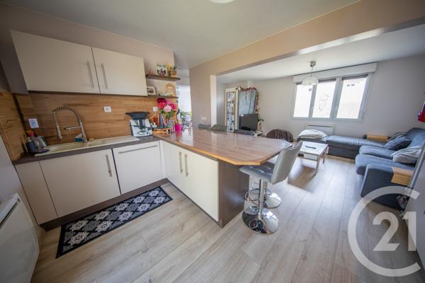 Maison à vendre  6 pièces - 128,57 m2 LE TAILLAN MEDOC - 33