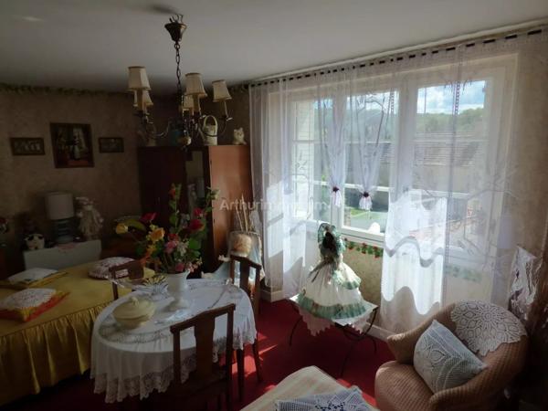 Vente Maison de village 6 pièces 123 m2 à Noyers