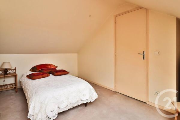 Maison à vendre  7 pièces - 125,20 m 2   ETRECHY  - 91