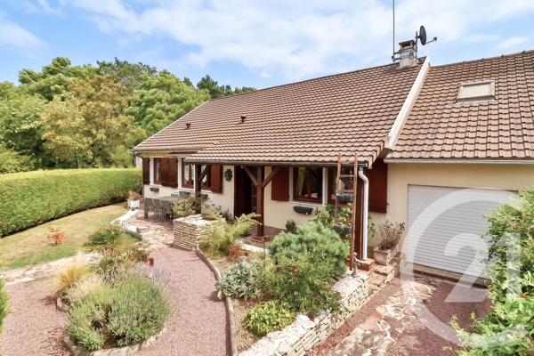 Maison à vendre  7 pièces - 125,20 m 2   ETRECHY  - 91