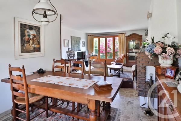 Maison à vendre  7 pièces - 125,20 m 2   ETRECHY  - 91