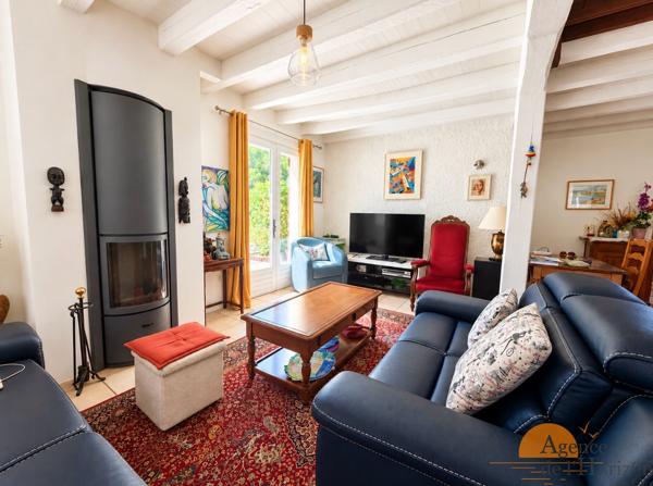 CLAOUEY - MAISON 4 CHAMBRES AVEC PISCINE ENVIRONNEMENT PRIVILEGIE