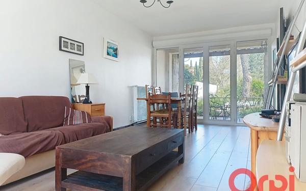 Maison à vendre    5 pièces •  Castries