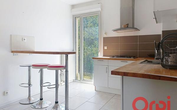 Maison à vendre    5 pièces •  Castries