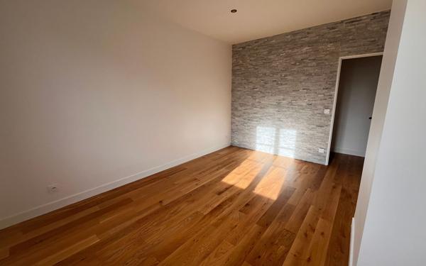 Appartement à louer    4 pièces • 92 m2 Châtellerault