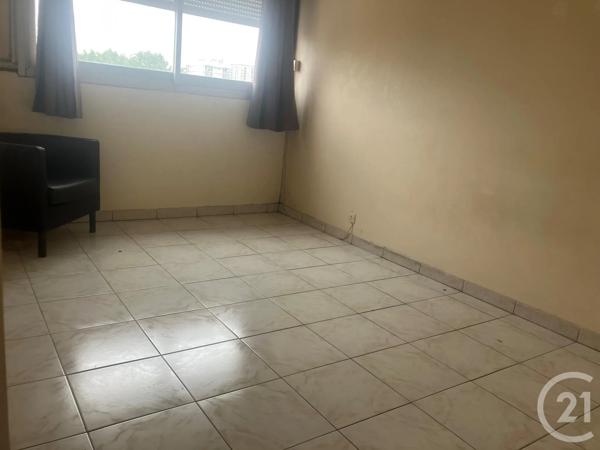 Appartement F3 à vendre  3 pièces - 61,96 m 2   VILLENEUVE LA GARENNE  - 92