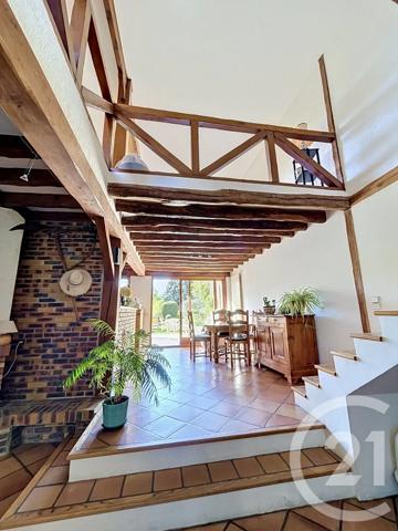 Maison à vendre  6 pièces - 147 m 2   LINAS  - 91