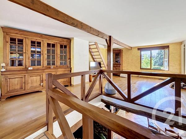 Maison à vendre  6 pièces - 147 m 2   LINAS  - 91