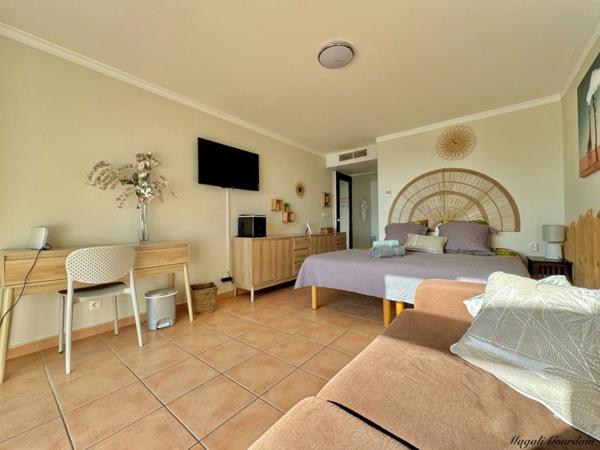 SAINTE-ANNE – DOUBLE STUDIO AVEC VUE MER ÉPOUSTOUFLANTE – EXCLUSIVITÉ