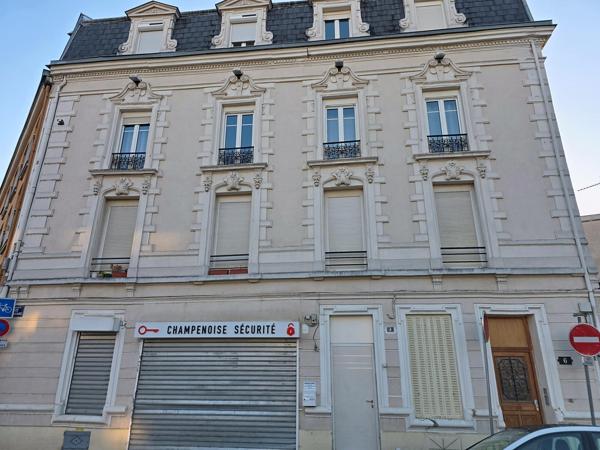 Appartement type 1 a vendre