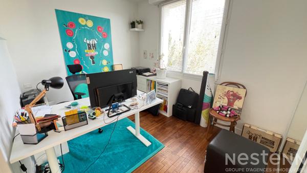 Maison familiale de 159 m² au sol, quatre chambres et avec un appartement indépendant - proche du bourg de Pluneret