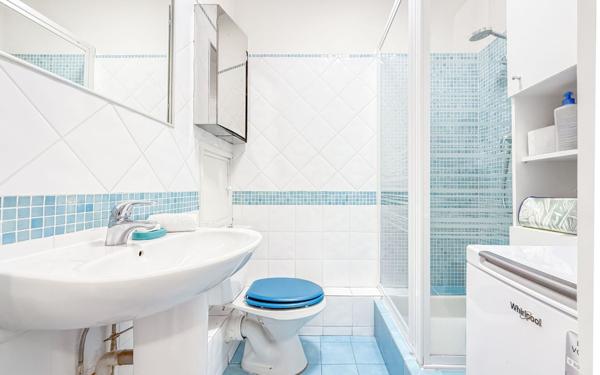 Appartement à vendre    1 pièce • 25,15 m2 Nice