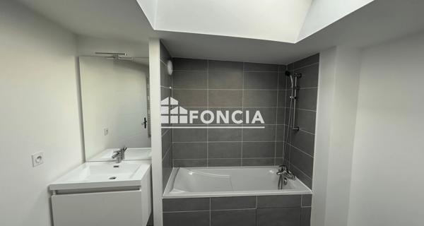 Location Appartement 2 pièces 43.32 m² - Clamart 92140