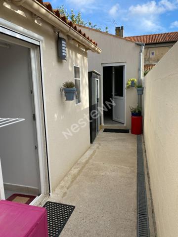 Rochefort- Maison pl.pied - 2 chambres - jardin paysagé clos.