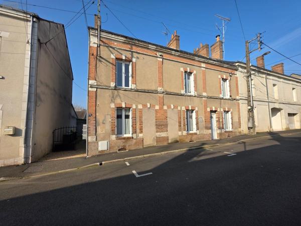Immeuble de rapport à vendre à Château-Renault dans l'Indre-et-Loire (37110), ref : 95-53
