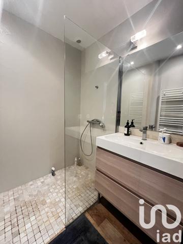 Loft 4 pièces de 170 m² à Bordeaux (33300)