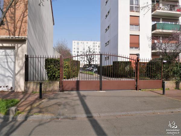 VENTE EN IMMO-INTERACTIF® : APPARTEMENT T2 - Montreuil - Seine-Saint-Denis (93)