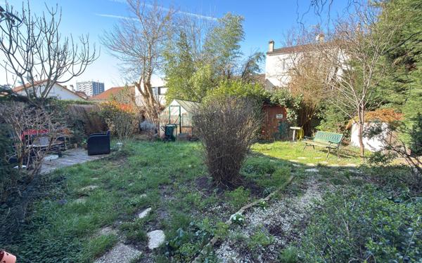 Maison à vendre    7 pièces • 139 m2 Neuilly-Plaisance