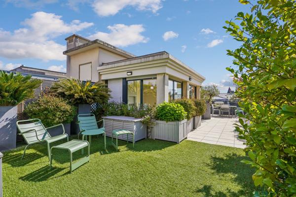 Vente Penthouse Neuilly-sur-Seine 6 Pièces 164 m²