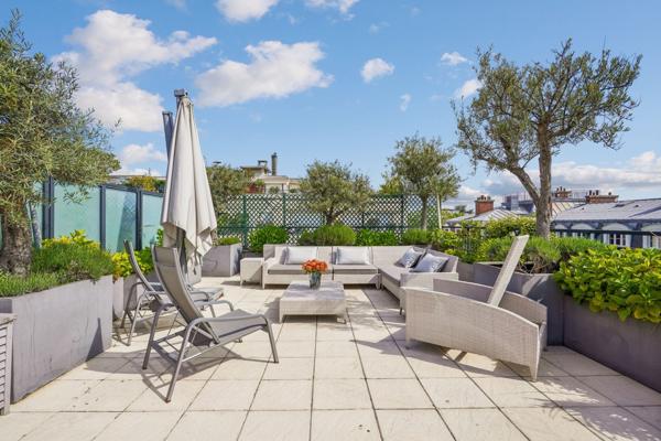 Vente Penthouse Neuilly-sur-Seine 6 Pièces 164 m²