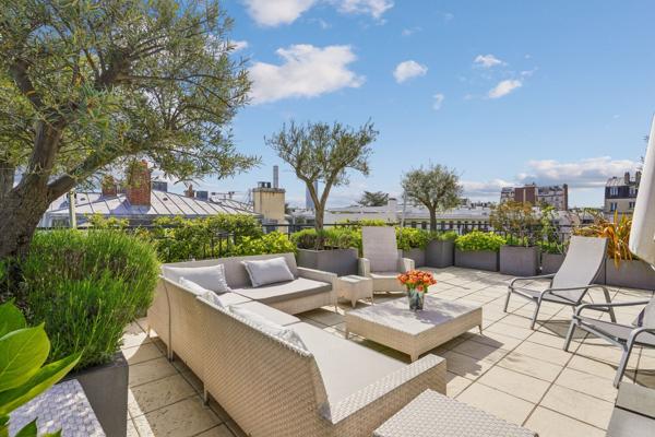 Vente Penthouse Neuilly-sur-Seine 6 Pièces 164 m²