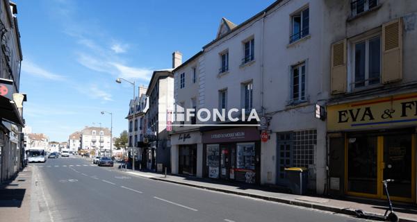 À vendre Immeuble 241 m² - Melun 77000