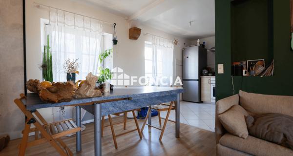 À vendre Immeuble 241 m² - Melun 77000