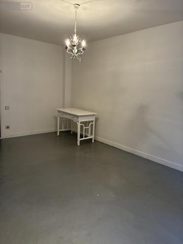 Appartement à vendre à Saint-Affrique dans l'Aveyron (12400), ref : 12051-20