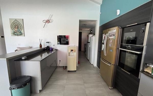 Maison à louer    5 pièces •  Saint-François